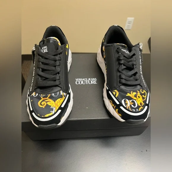 Versace Jeans Couture- Mens Atom Baroque logo zip sneakers